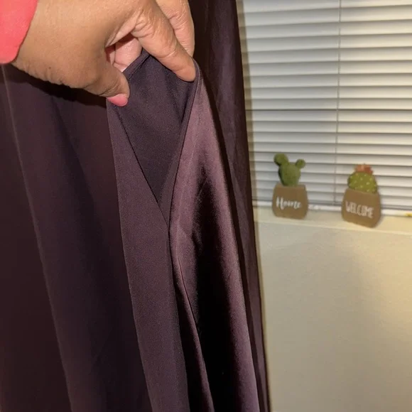 Banana republic dress sz small burgundy, short sleeve with pockets, new with tag - Picture 4 of 7